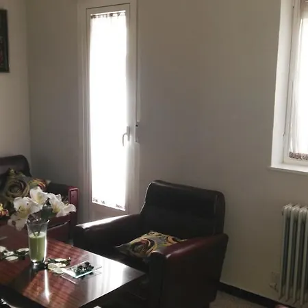 Vivienda De U.t. El Descanso *
