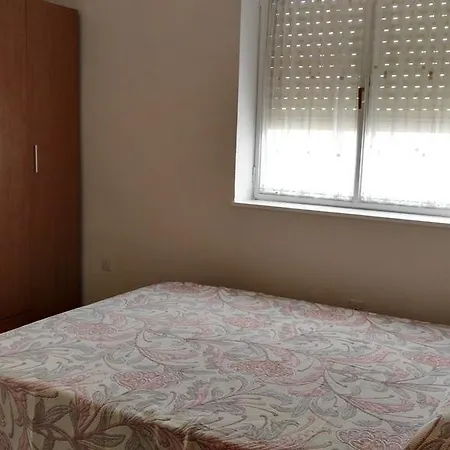 Vivienda De U.t. El Descanso Apartment *